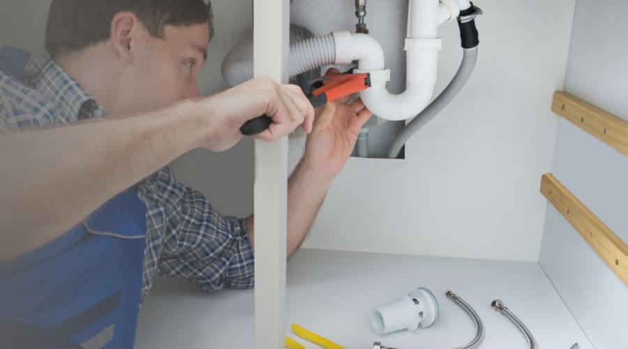 Local water heater installation in Russell, IA